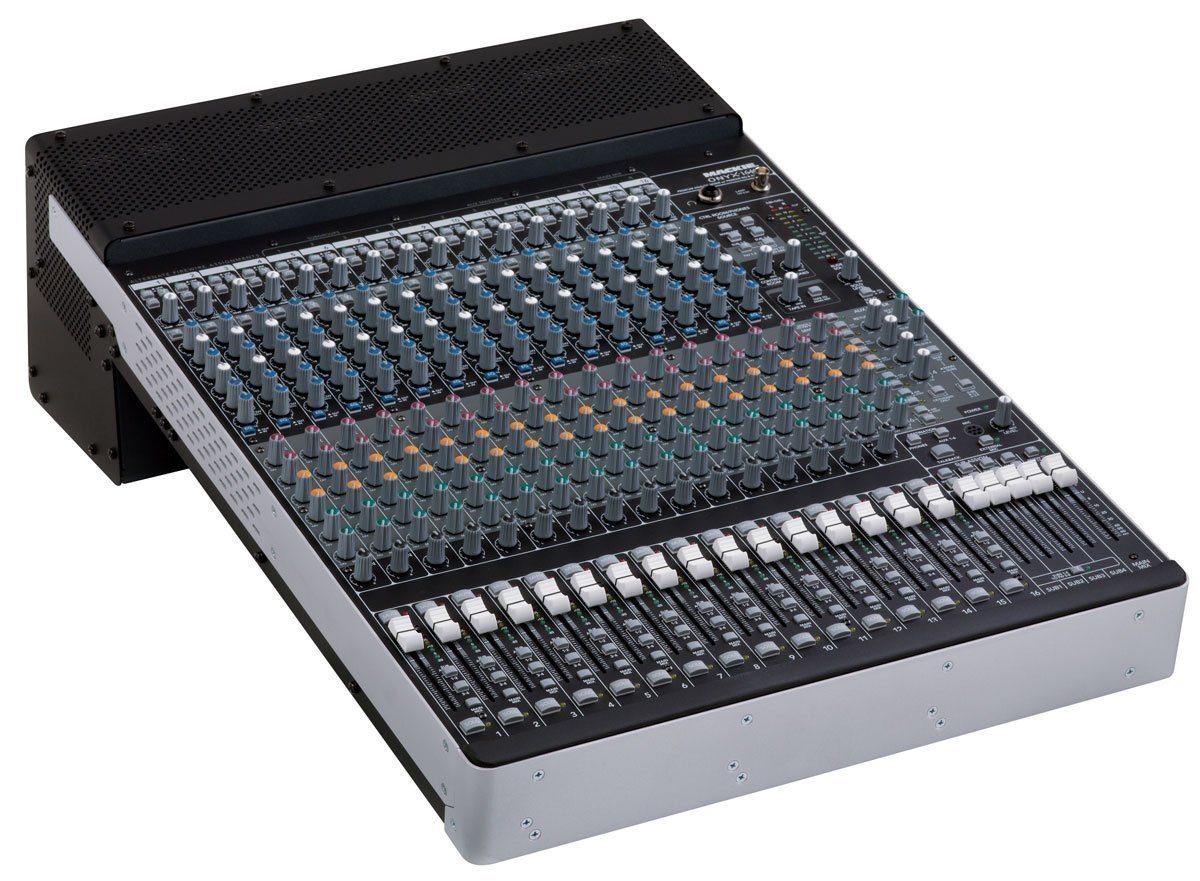 MACKIE ONYX 1640〔ハードケース付き〕 MACKIE ONYX 1640〔ハードケース付き〕 - メルカリ
